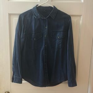club monaco dark blue denim button down long sleeve in xs